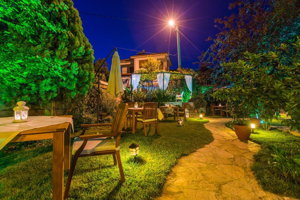 Ayvalı Cunda Esen Hotel מראה חיצוני תמונה